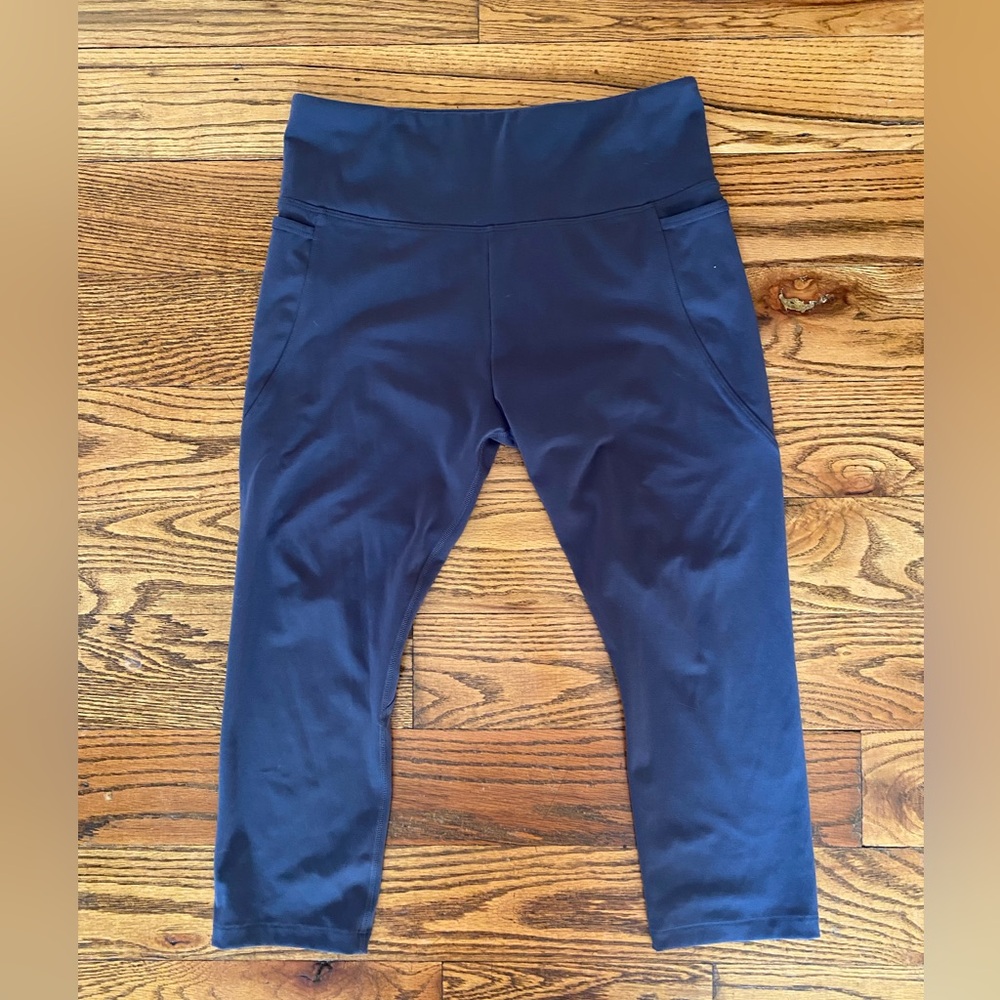 Lorna Jane 7/8 Amy Gray Leggings - Size M